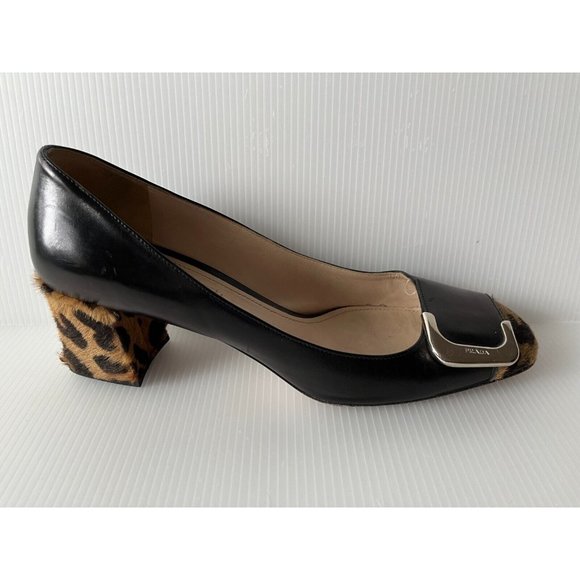 Prada Black Leather Heels w/ Buckle & Leopard Fur Accents, Sz 9.5 (US) 39.5 (EU) - Picture 1 of 10